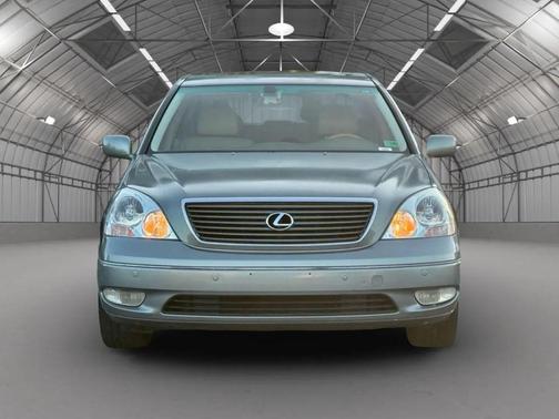 2003 Lexus LS 430 Base