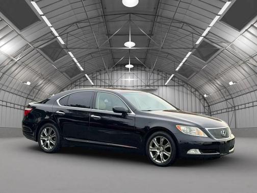 2007 Lexus LS 460 Base