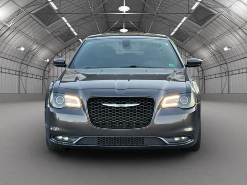 2015 Chrysler 300 S
