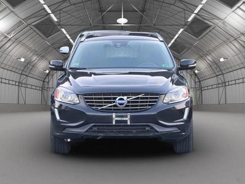 2015 Volvo XC60 T6 Platinum