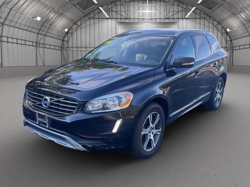 2015 Volvo XC60 T6 Platinum