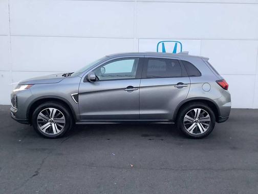 2024 Mitsubishi Outlander Sport SE
