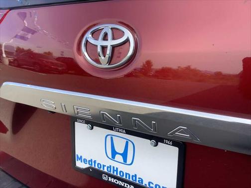 2017 Toyota Sienna Limited