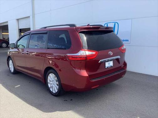 2017 Toyota Sienna Limited