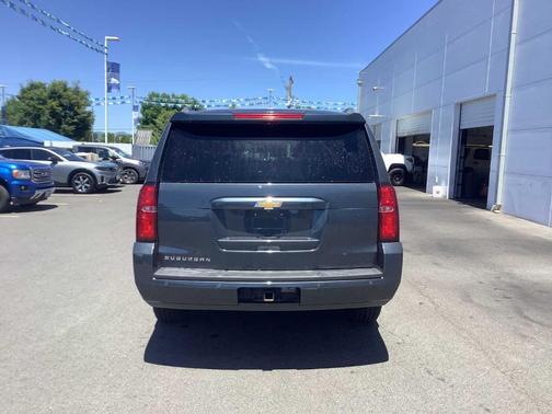 Shadow Gray Metallic 2019 Chevrolet Suburban Commercial Fleet