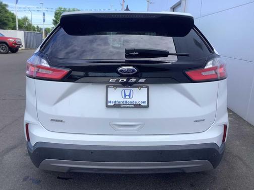 Oxford White 2022 Ford Edge SEL
