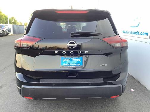 2024 Nissan Rogue S