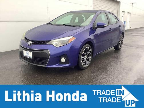 2015 Toyota Corolla S Plus