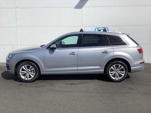 Florett Silver Metallic 2018 Audi Q7 3.0T Prestige