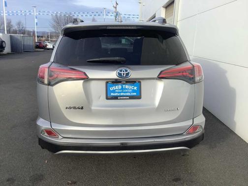 2018 Toyota RAV4 Hybrid LE