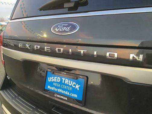 2023 Ford Expedition Max XLT
