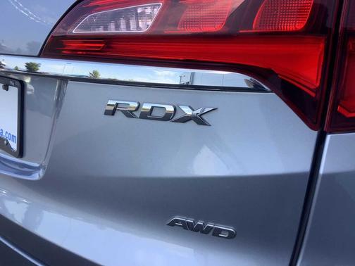 2016 Acura RDX Technology Package