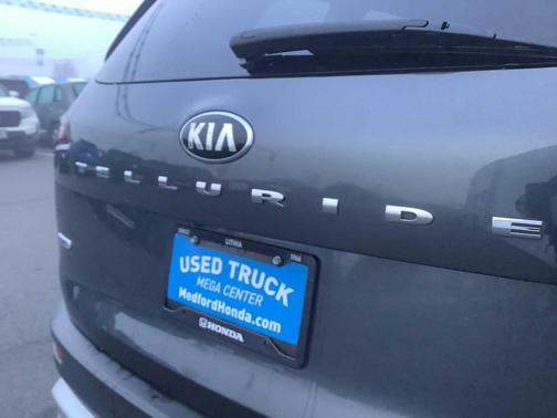 2020 Kia Telluride LX