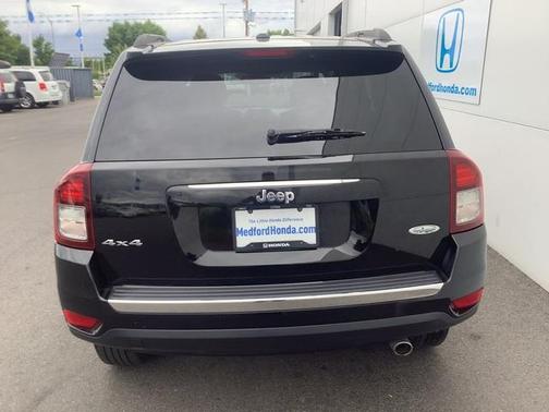 Photo 5 of 21 of 2017 Jeep Compass High Altitude