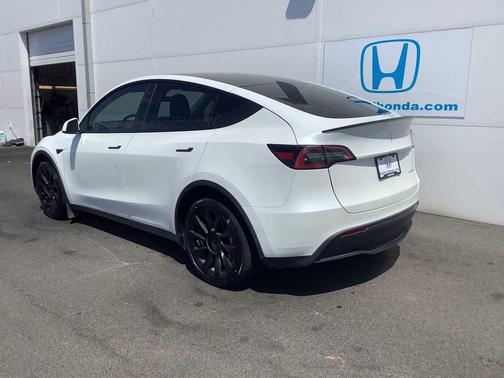 White 2022 Tesla Model Y Long Range