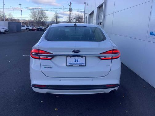 2018 Ford Fusion Energi SE Luxury