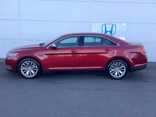2013 Ford Taurus Limited