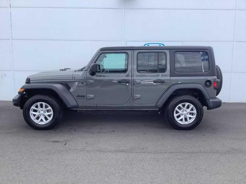 2023 Jeep Wrangler Sport