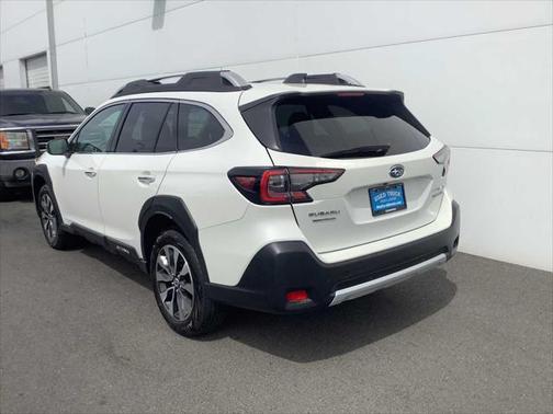 2024 Subaru Outback Touring XT