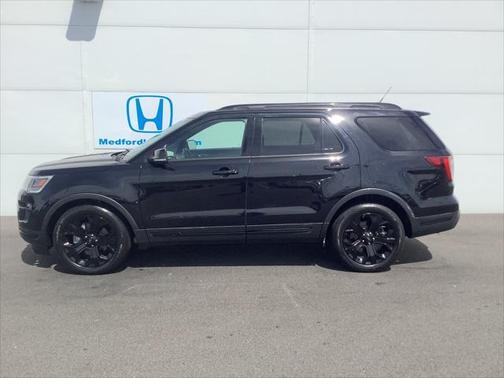 2019 Ford Explorer sport