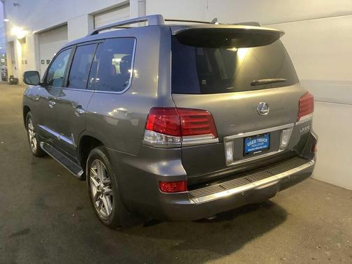 2013 Lexus LX 570 Base