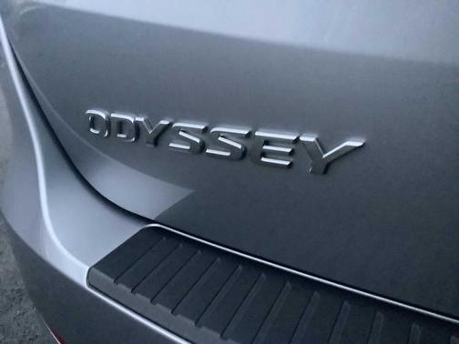 Lunar Silver Metallic 2019 Honda Odyssey EX-L