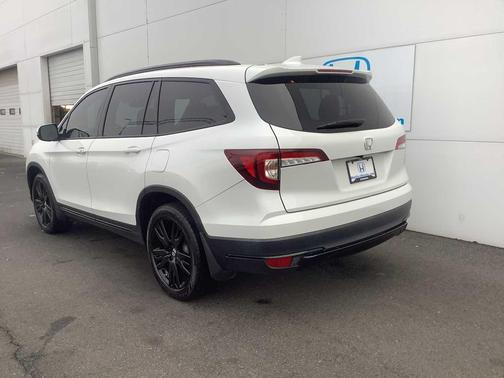 2021 Honda Pilot Black Edition