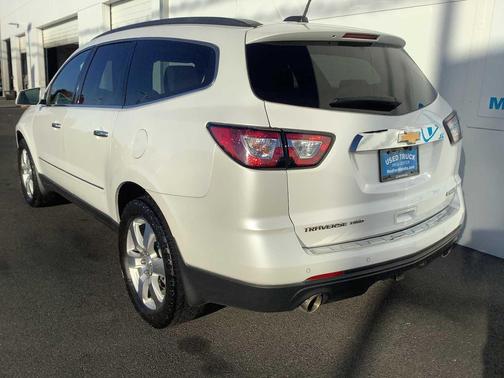 2017 Chevrolet Traverse Premier