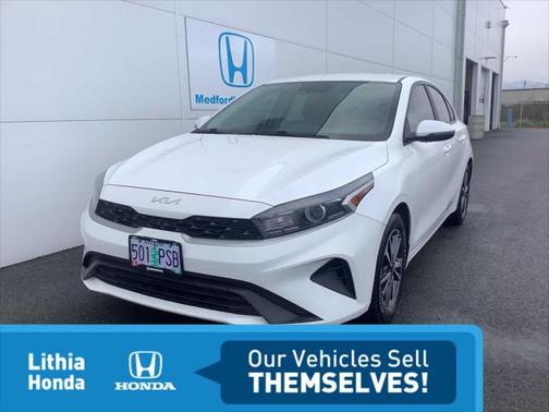 2022 Kia Forte LXS