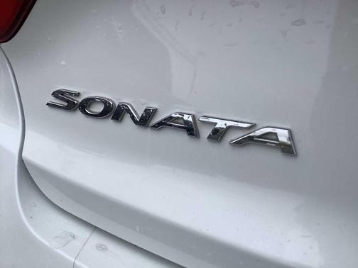 Quartz White Pearl 2015 Hyundai SONATA Limited 2.0T