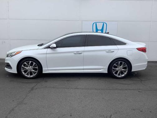 Quartz White Pearl 2015 Hyundai SONATA Limited 2.0T