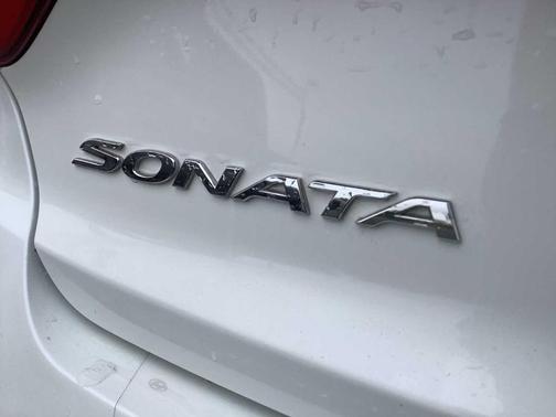 Quartz White Pearl 2015 Hyundai SONATA Limited 2.0T
