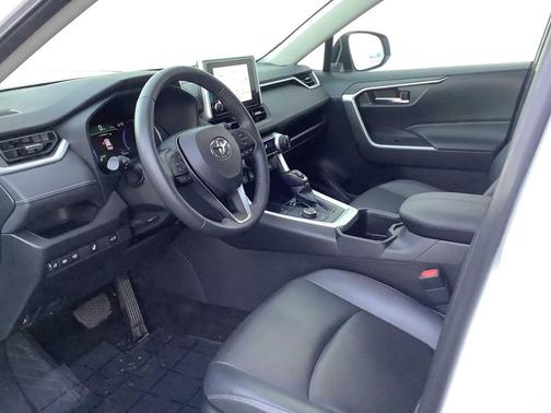 2023 Toyota RAV4 Hybrid XLE Premium