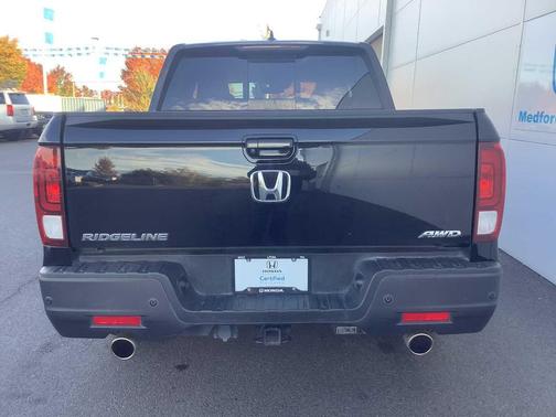 2021 Honda Ridgeline Black Edition