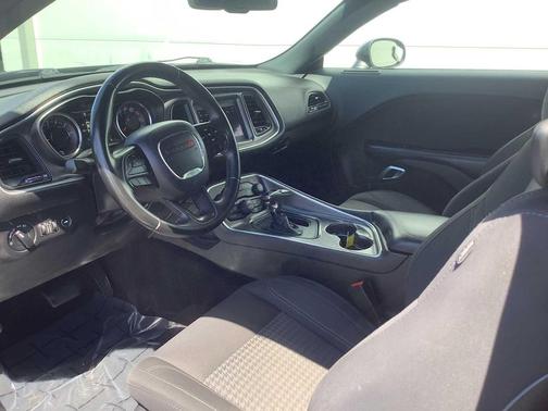 Granite Pearlcoat 2019 Dodge Challenger SXT