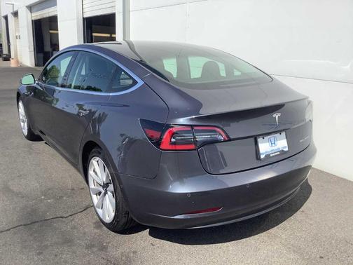 2020 Tesla Model 3 Long Range