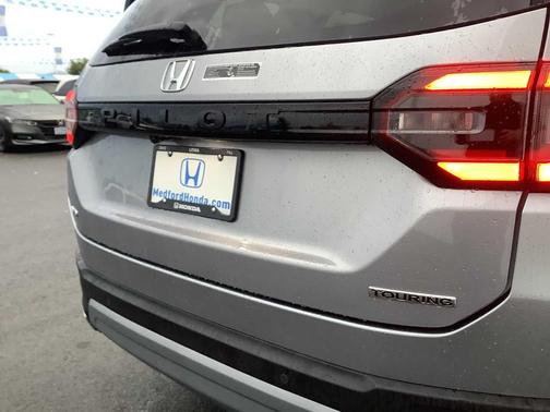 2025 Honda Pilot Touring+