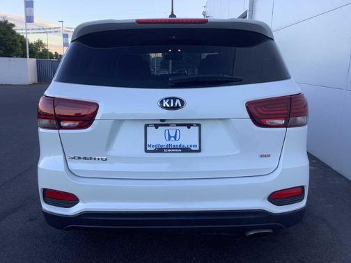 Snow White Pearl 2020 Kia Sorento LX