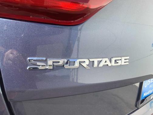 2020 Kia Sportage S
