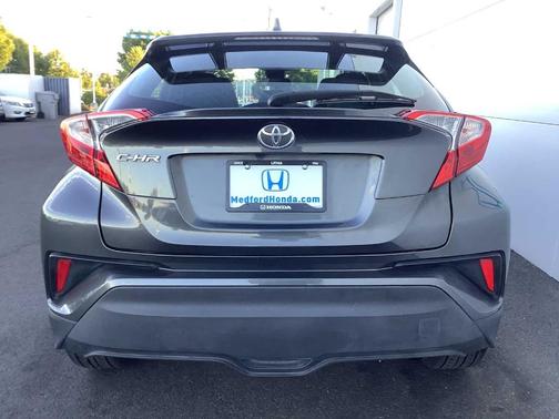 2021 Toyota C-HR XLE