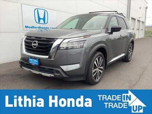 2023 Nissan Pathfinder Platinum