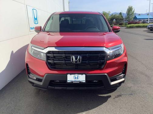 Radiant Red Metallic II 2026 Honda Ridgeline RTL