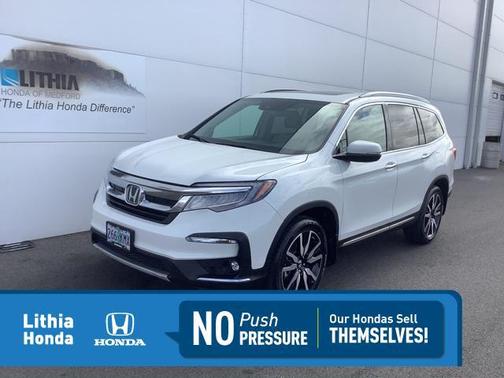 2020 Honda Pilot Touring 8-Passenger