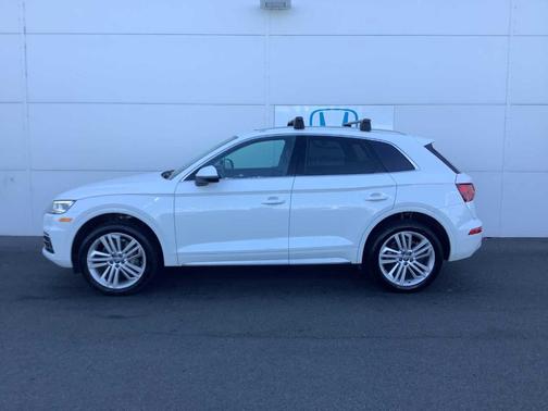 2018 Audi Q5 2.0T Premium Plus