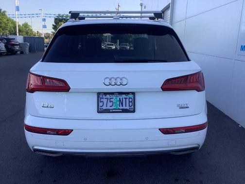 2018 Audi Q5 2.0T Premium Plus