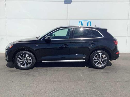 2023 Audi Q5 45 S line Premium Plus