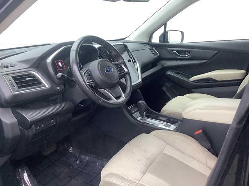 2023 Subaru Ascent Premium 8-Passenger