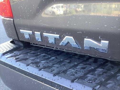 2018 Nissan Titan Platinum Reserve