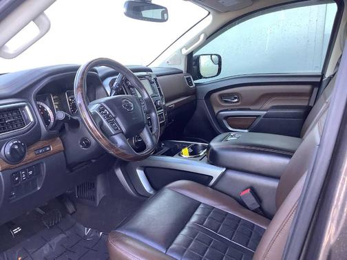 2018 Nissan Titan Platinum Reserve