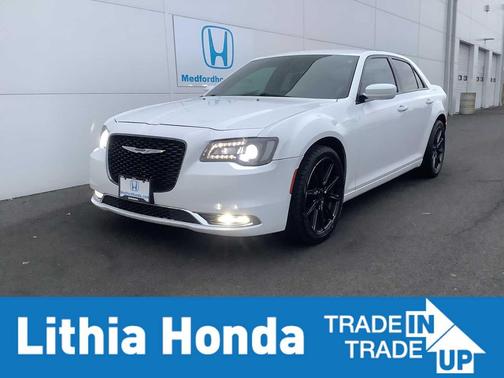 2019 Chrysler 300 S